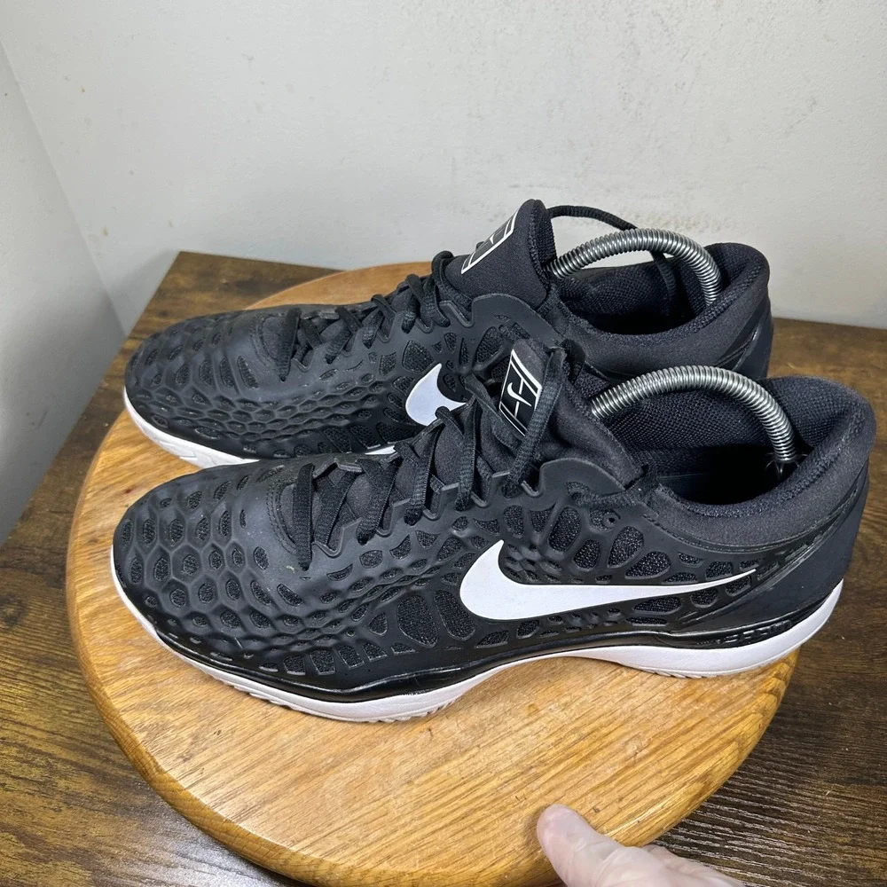 Nike Zoom Cage 3 HC Black White Shoes Mens 12.5 918193-010 Athletic Sneakers
